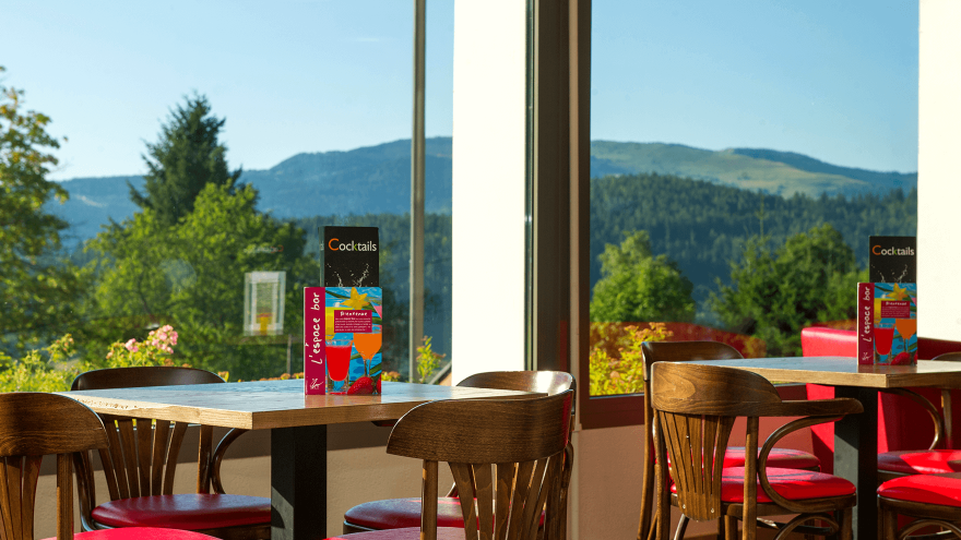 Vue depuis la salle de restaurant