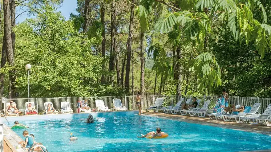 Piscine de La Croix de Vinchannes