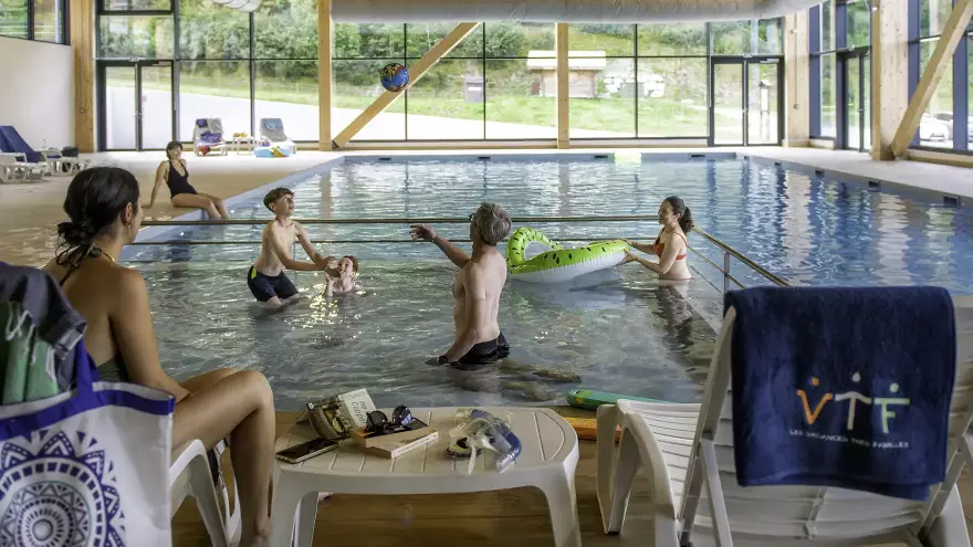 Piscine couverte à VTF La Plagne